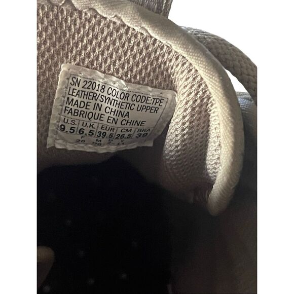 Skechers Womens Brown and Gold Lace Up Walking Athletic Sneakers Shoes Size 9.5 - Picture 7 of 12